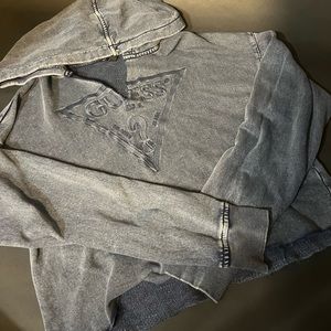 washed blue guess crop top